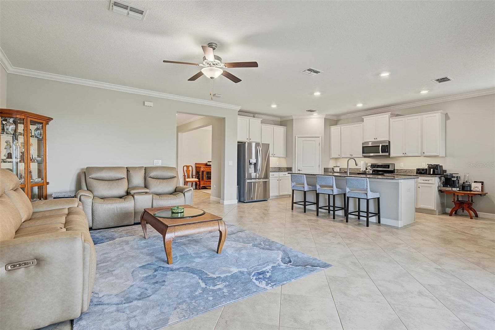Family room open to kitchen - 31733 CABANA RYE AVE, SAN ANTONIO