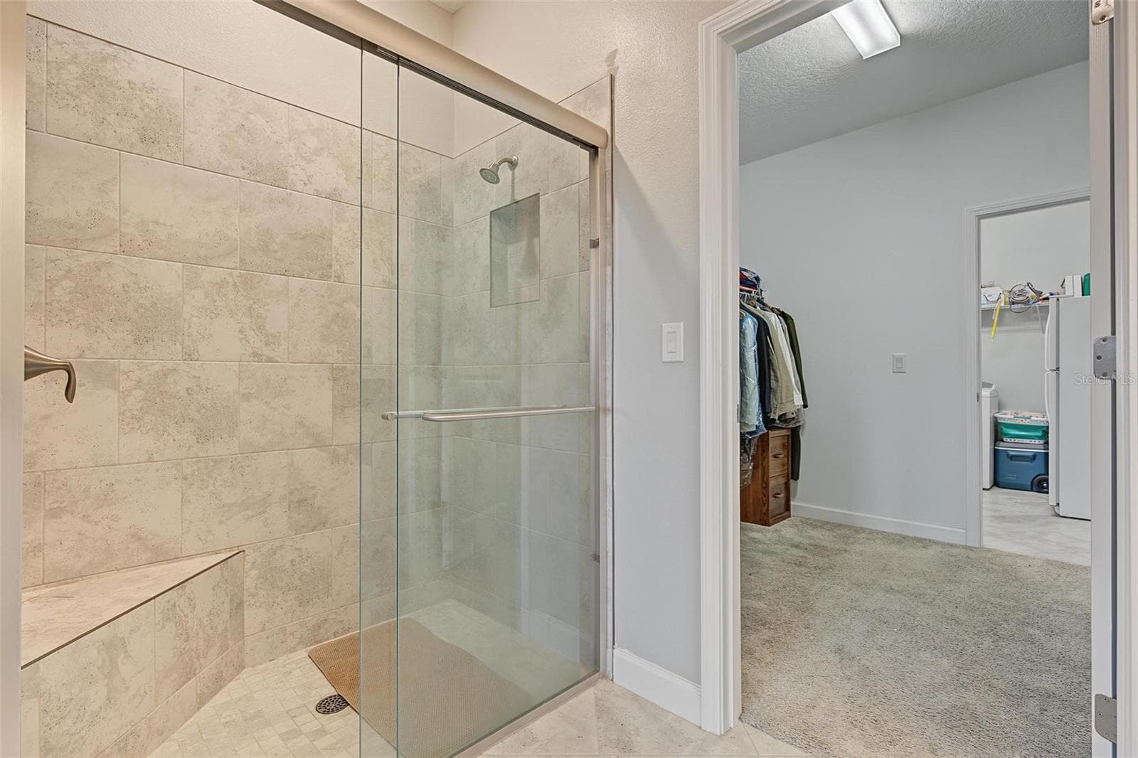 Large walkin shower - 31733 CABANA RYE AVE, SAN ANTONIO