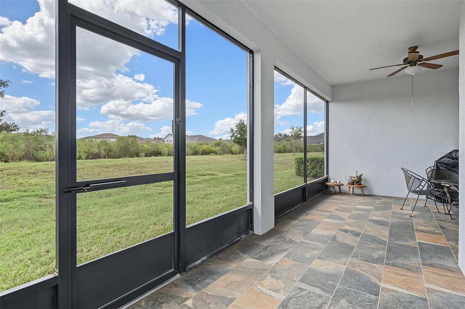 Large screened lanai - 31733 CABANA RYE AVE, SAN ANTONIO