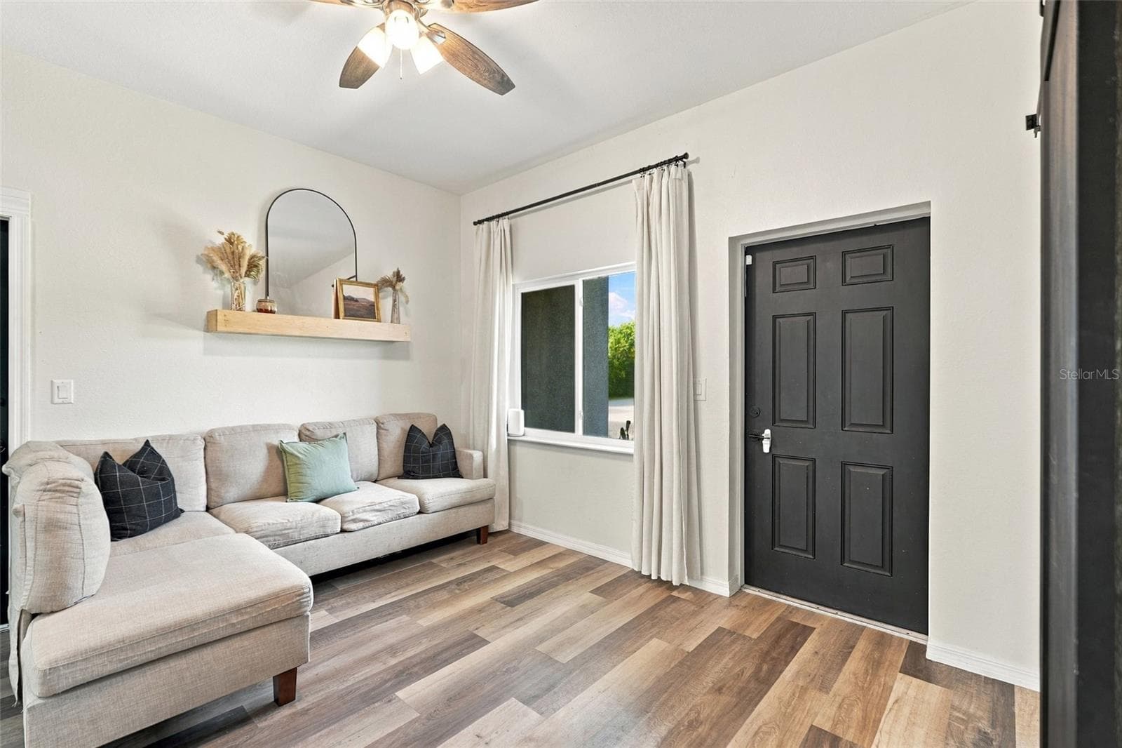 Single Family Residence at 11265 3RD AVE, PUNTA GORDA, photo 3 of 42