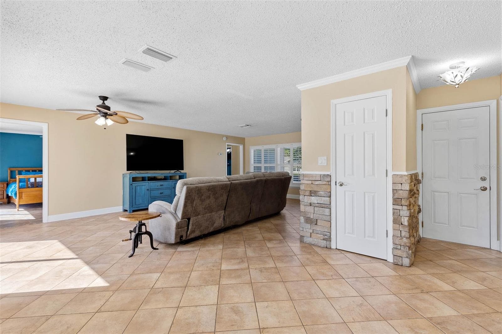 Single Family Residence at 3427 GLOSSY IBIS CT, PALM HARBOR, photo 8 of 40
