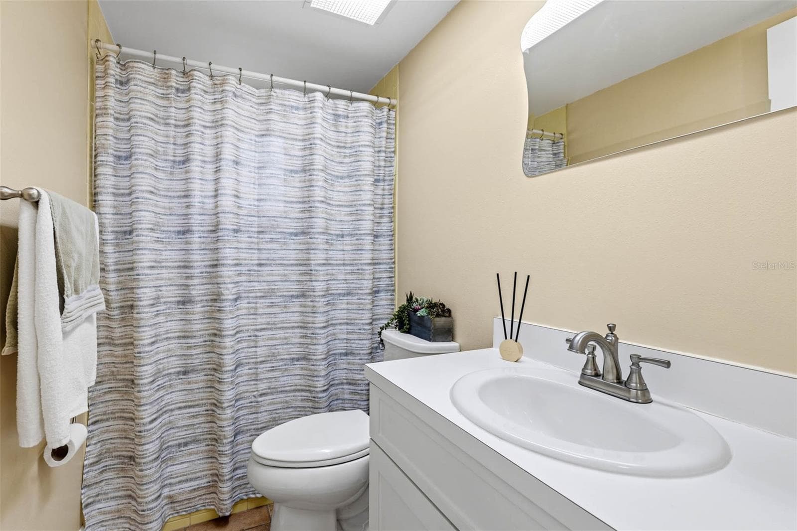 Single Family Residence at 3427 GLOSSY IBIS CT, PALM HARBOR, photo 27 of 40
