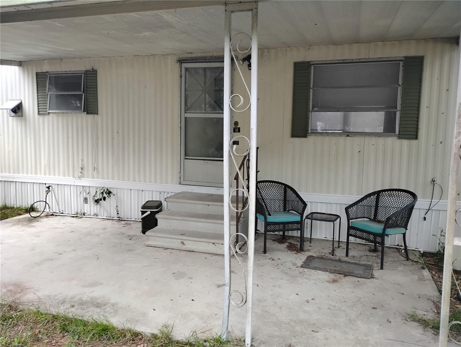 Mobile Home at 6884 NE 5TH ST, OCALA, photo 4 of 11