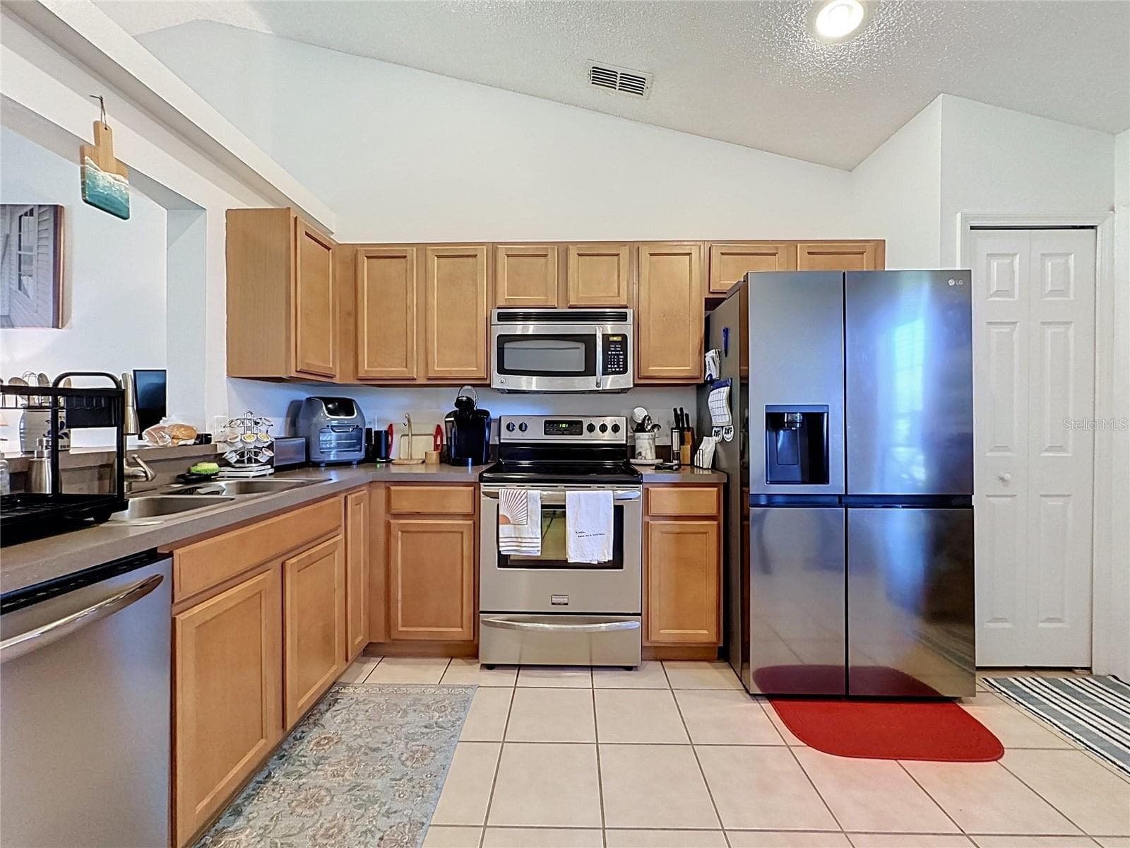 Single Family Residence at 100 HALSTEAD DR, DAVENPORT, photo 6 of 53