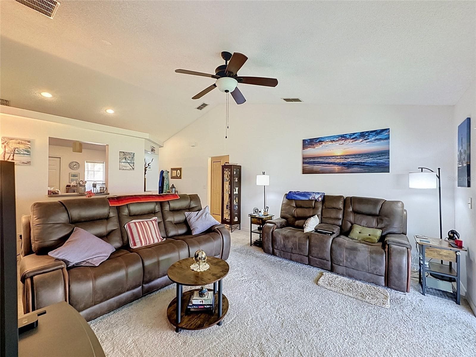 Single Family Residence at 100 HALSTEAD DR, DAVENPORT, photo 14 of 53