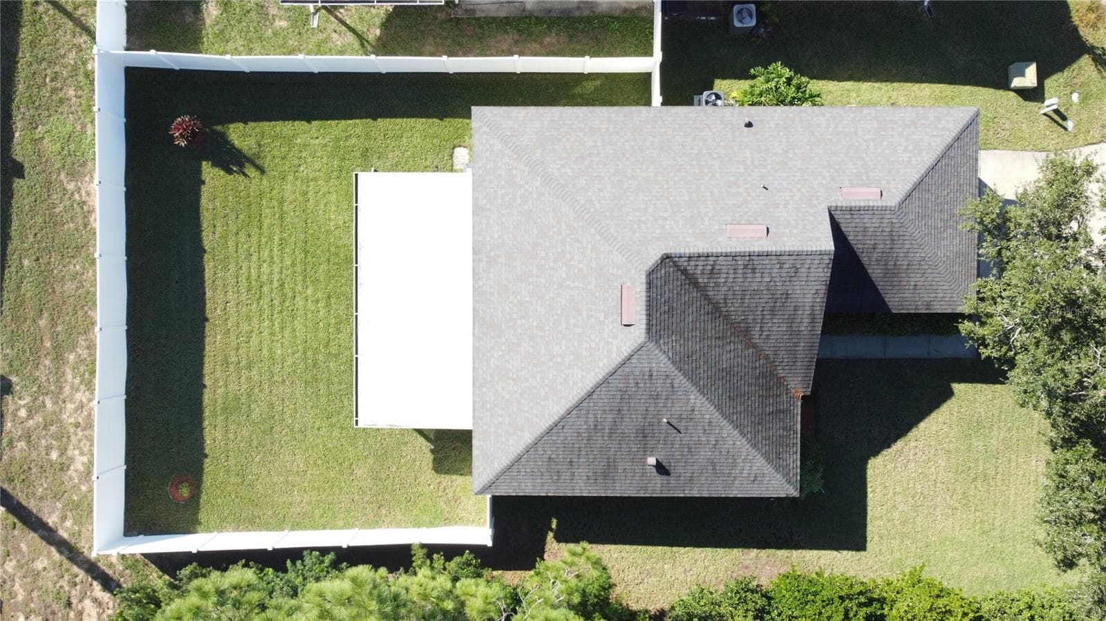 Single Family Residence at 100 HALSTEAD DR, DAVENPORT, photo 39 of 53
