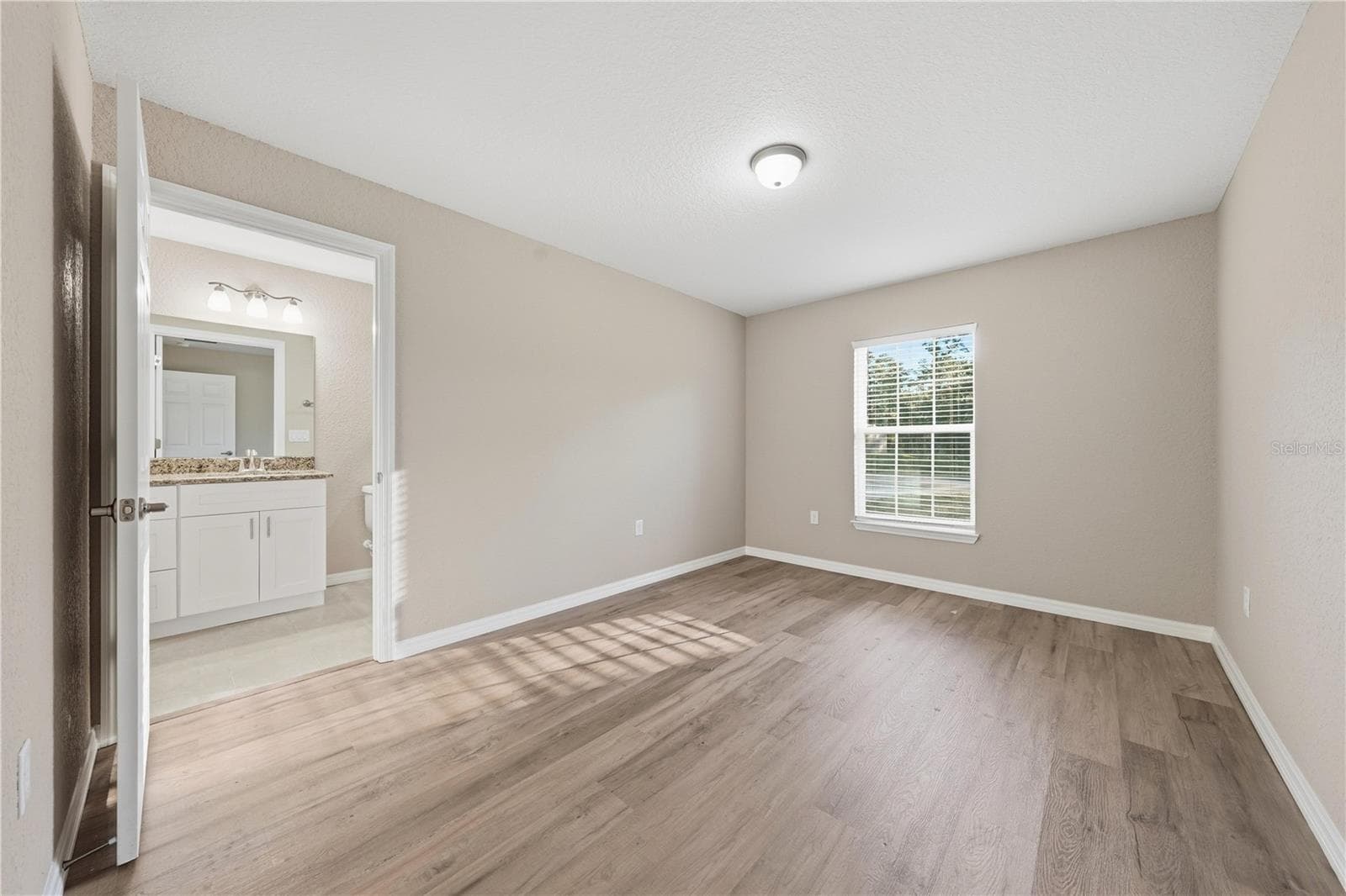 Single Family Residence at 670 SW WINDING HILLS RD, DUNNELLON, photo 14 of 45