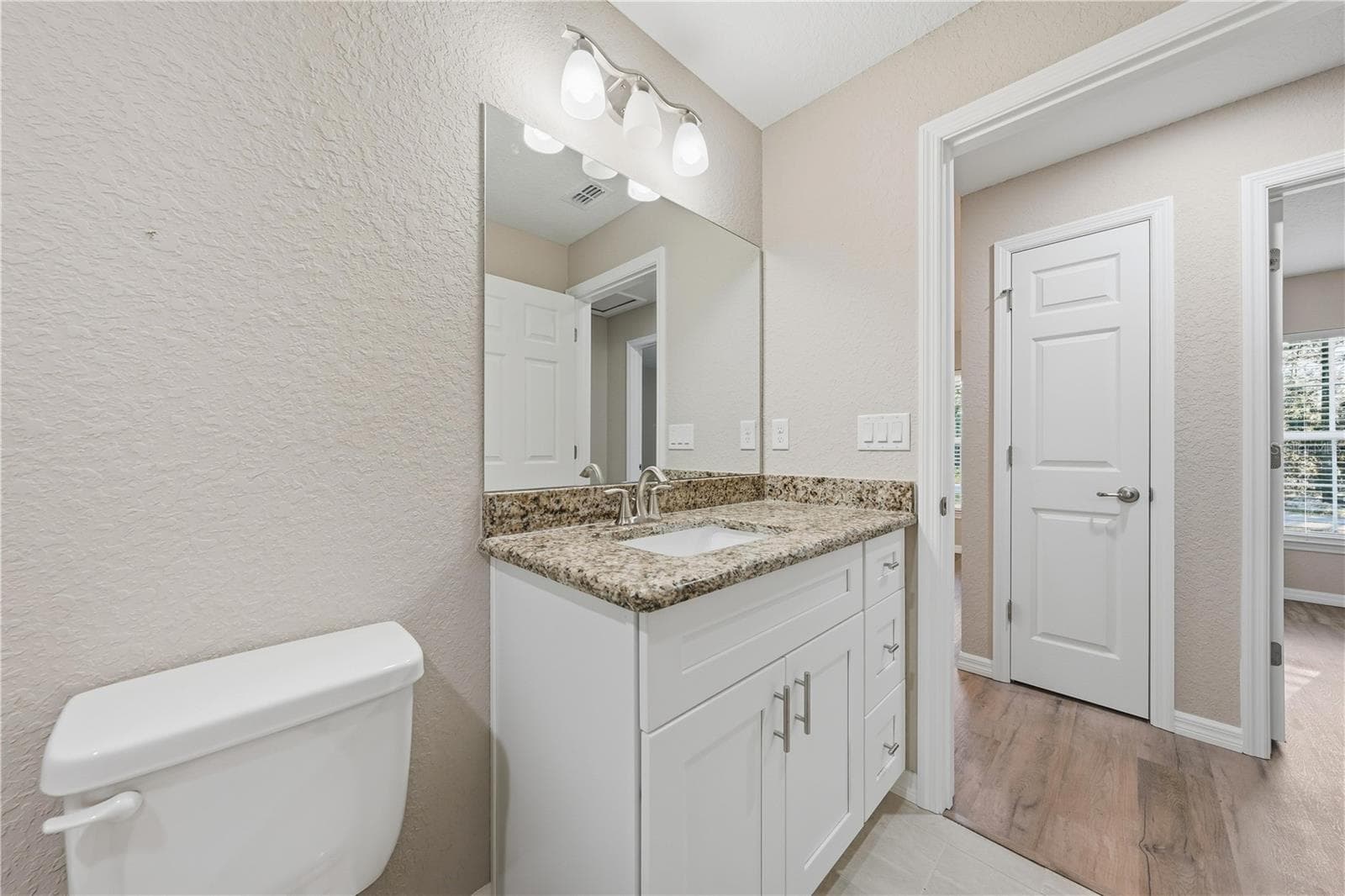 Single Family Residence at 670 SW WINDING HILLS RD, DUNNELLON, photo 19 of 45
