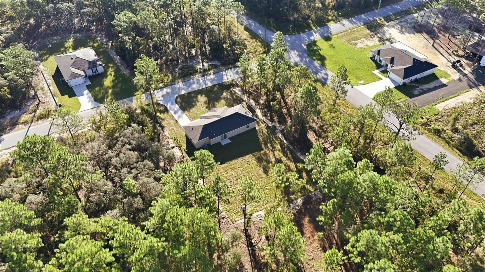Single Family Residence at 670 SW WINDING HILLS RD, DUNNELLON, photo 40 of 45