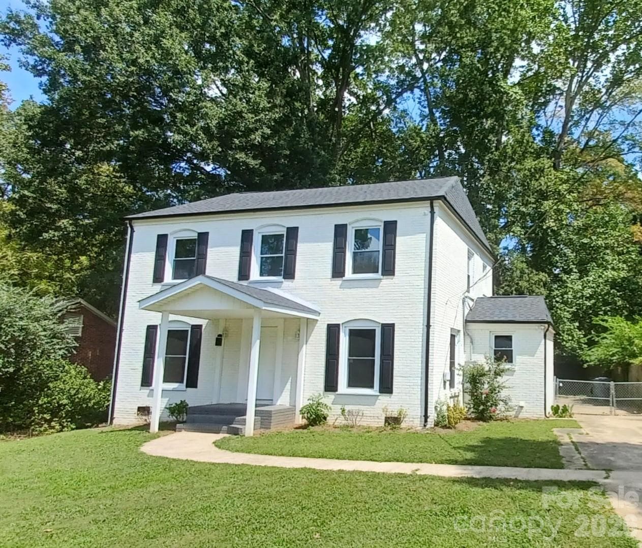 Single Family Residence at 5717 Ruth Drive, Charlotte