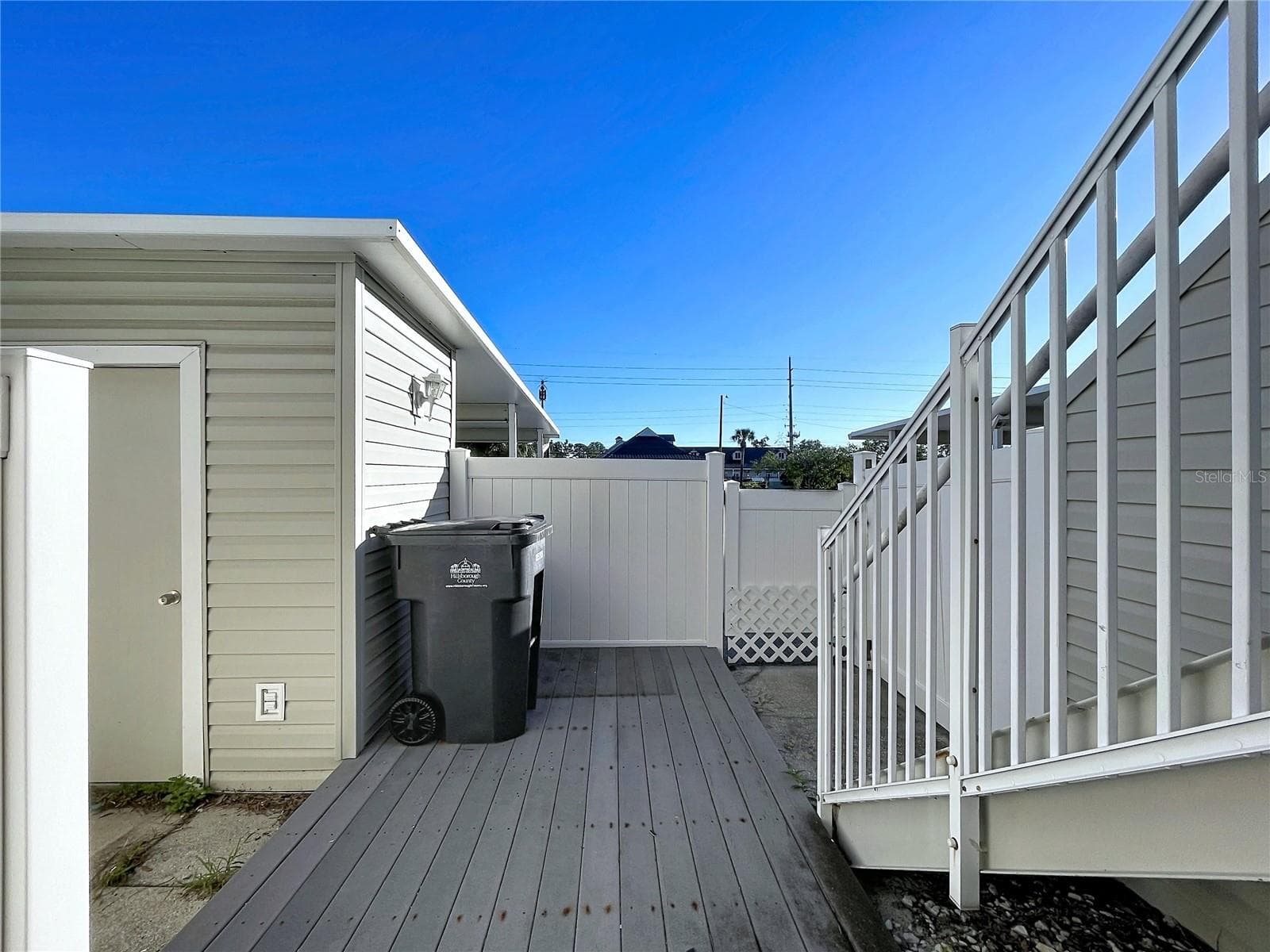 Condominium at 8350 SAVANNAH TRACE CIR #102, TAMPA, photo 25 of 105