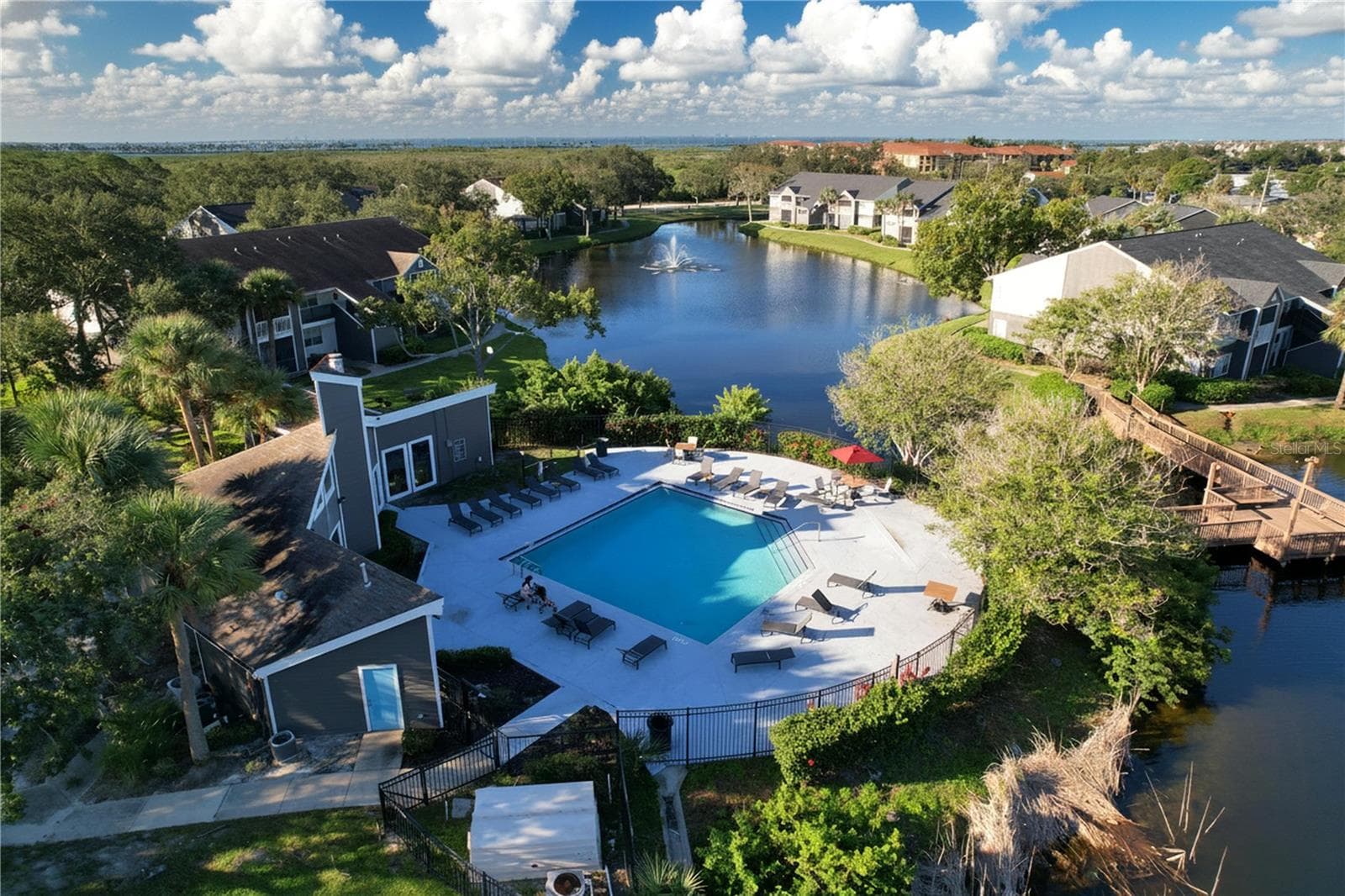 Condominium at 8350 SAVANNAH TRACE CIR #102, TAMPA, photo 77 of 105