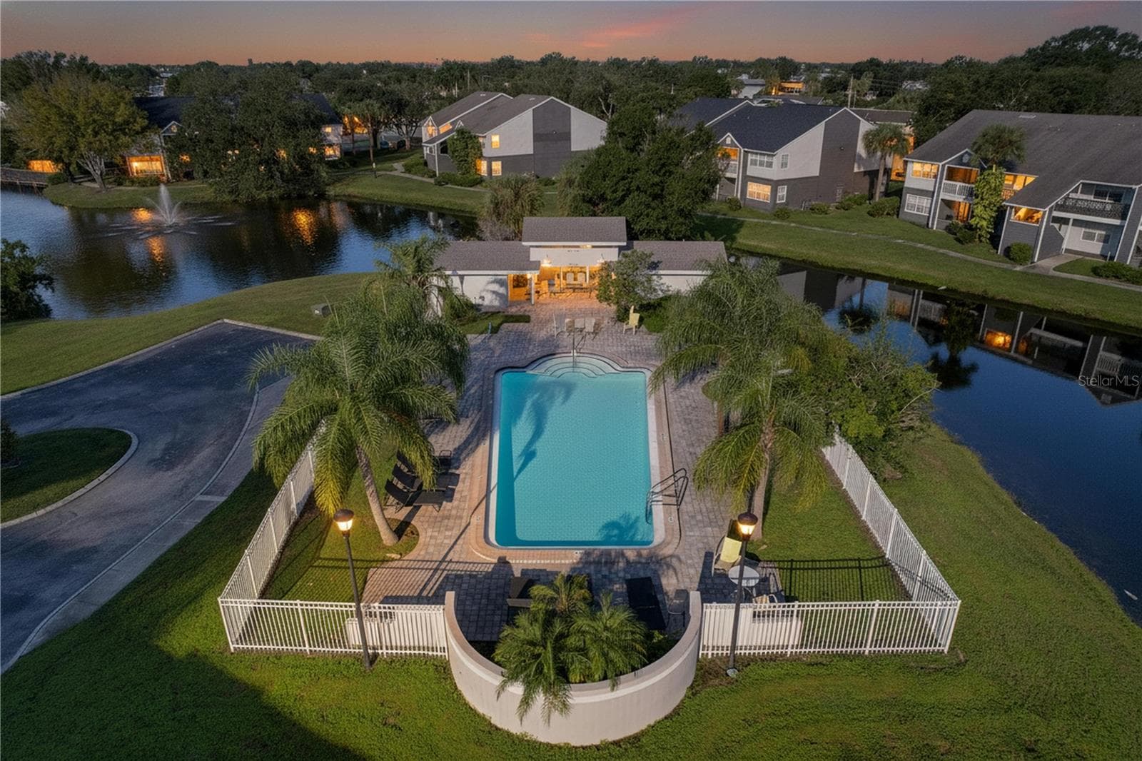 Condominium at 8350 SAVANNAH TRACE CIR #102, TAMPA, photo 83 of 105