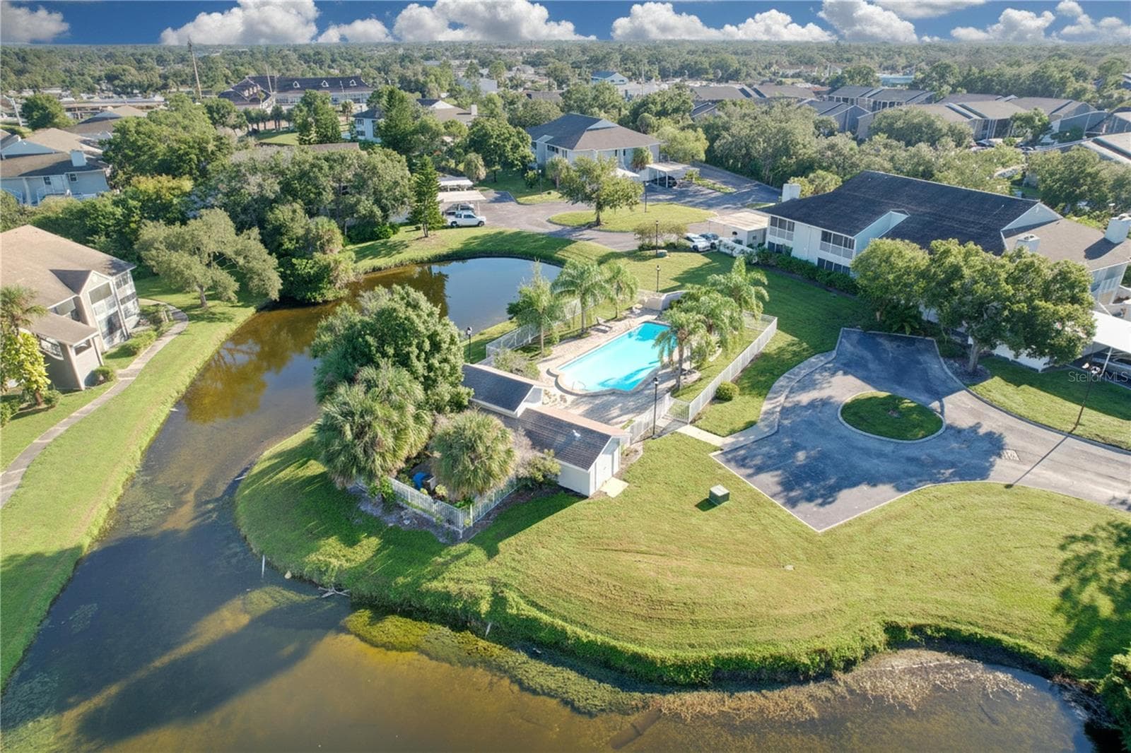 Condominium at 8350 SAVANNAH TRACE CIR #102, TAMPA, photo 90 of 105