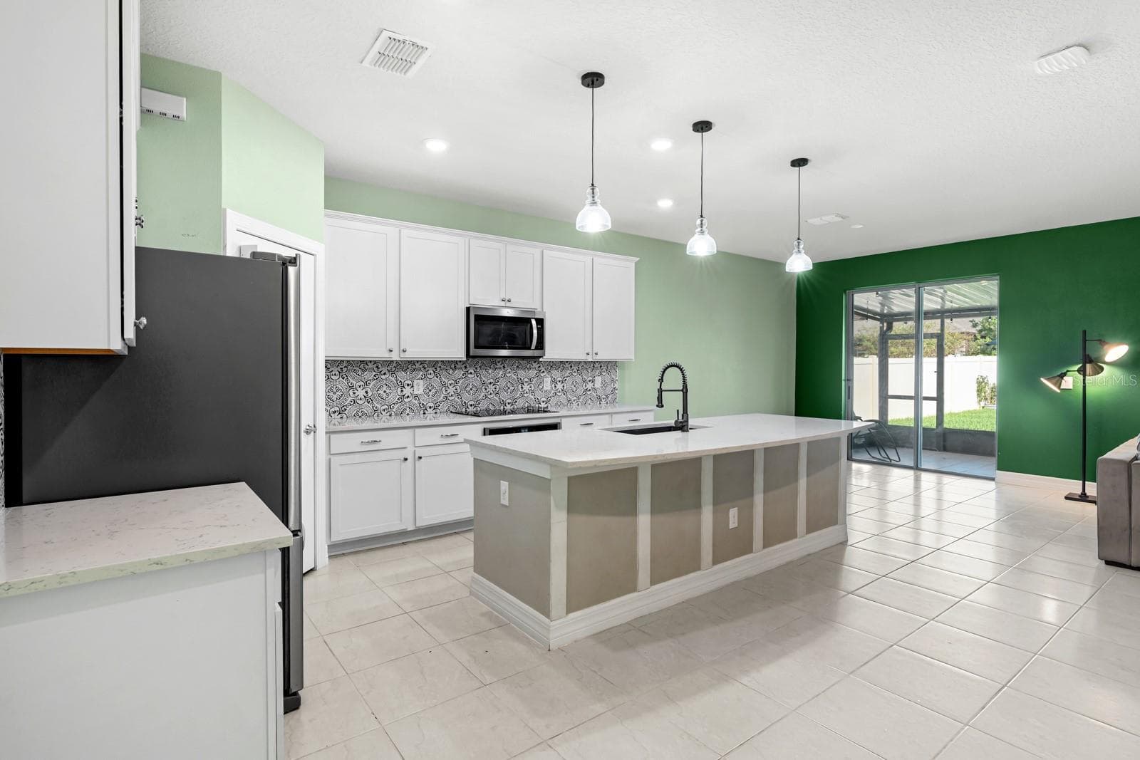 Single Family Residence at 10316 WINE PRESS AVE, RIVERVIEW, photo 5 of 58