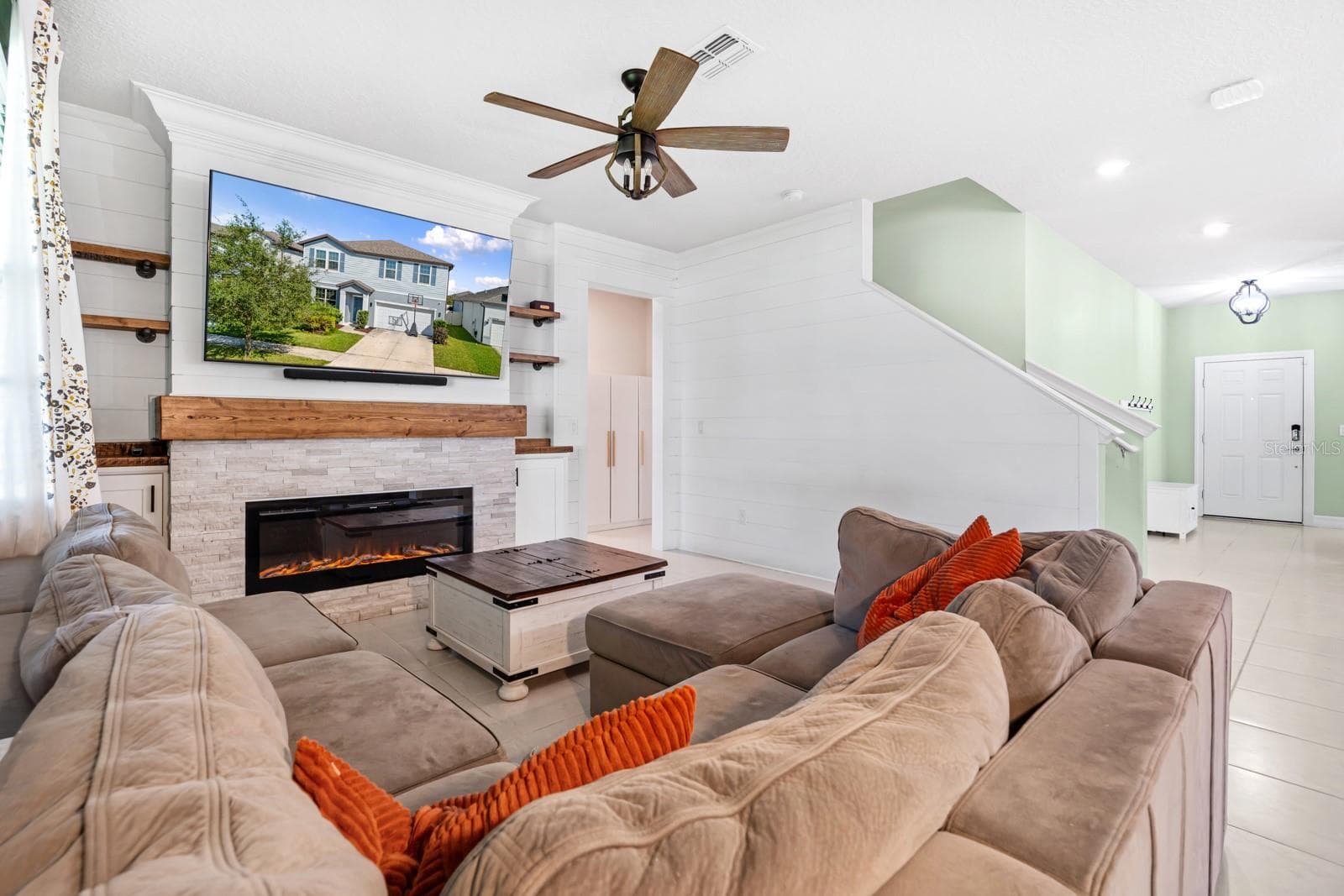 Single Family Residence at 10316 WINE PRESS AVE, RIVERVIEW, photo 15 of 58