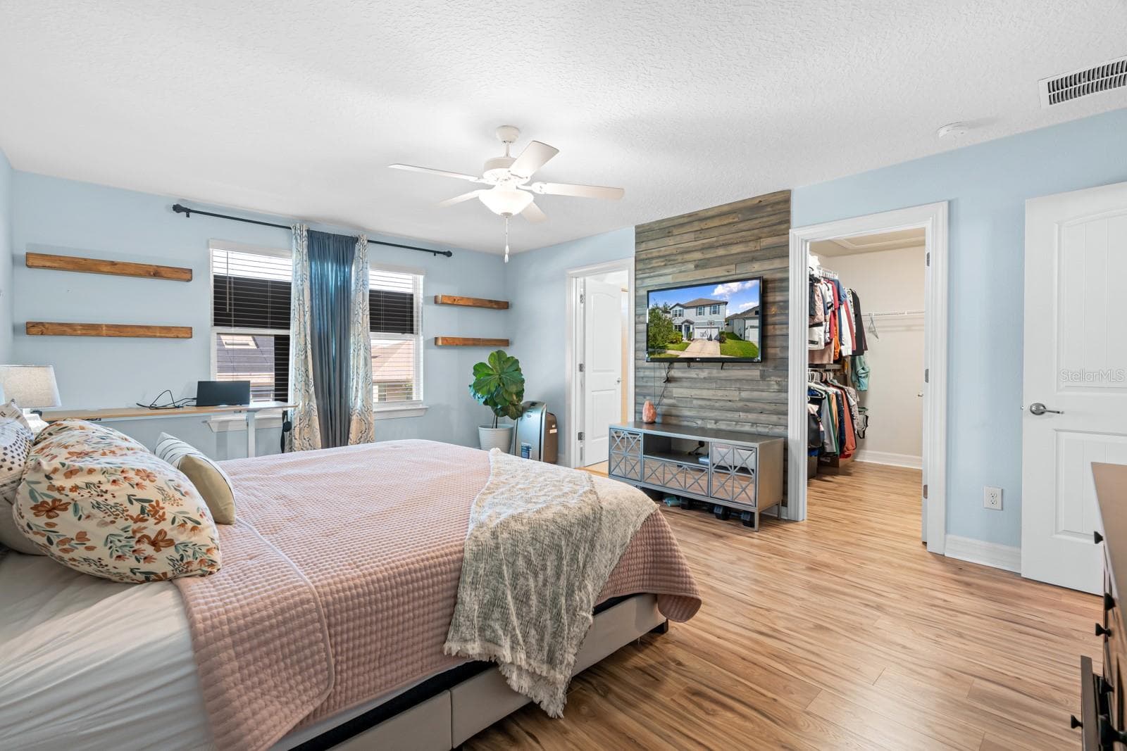 Single Family Residence at 10316 WINE PRESS AVE, RIVERVIEW, photo 20 of 58