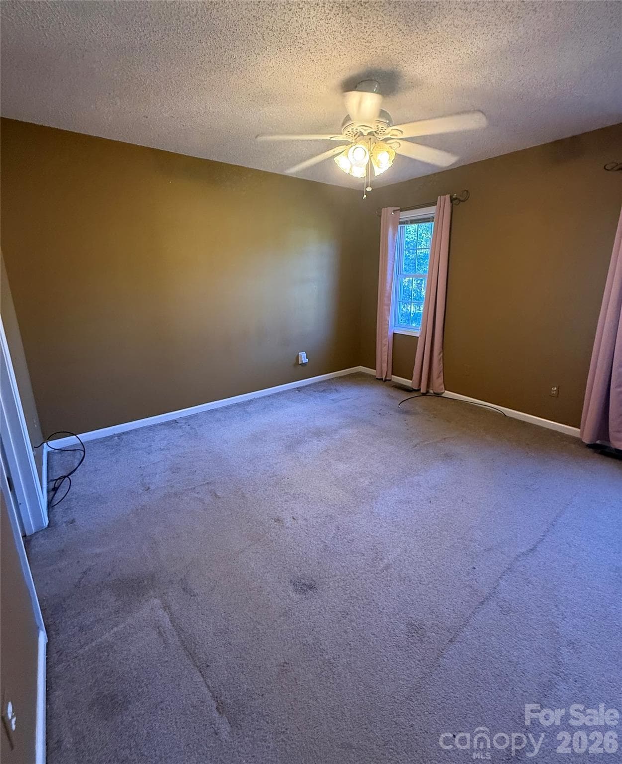 Single Family Residence at 4917 Pond Court, Conover, photo 23 of 47