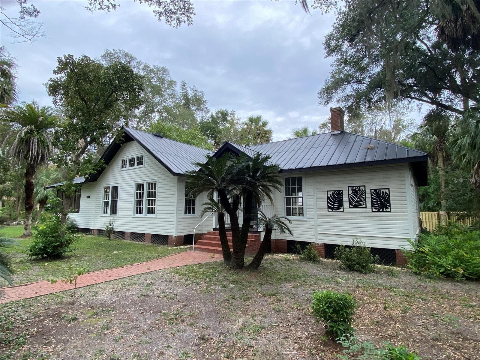 Nostalgic 1906 Lake Sante FE Melrose - 6015 QUAIL ST, MELROSE