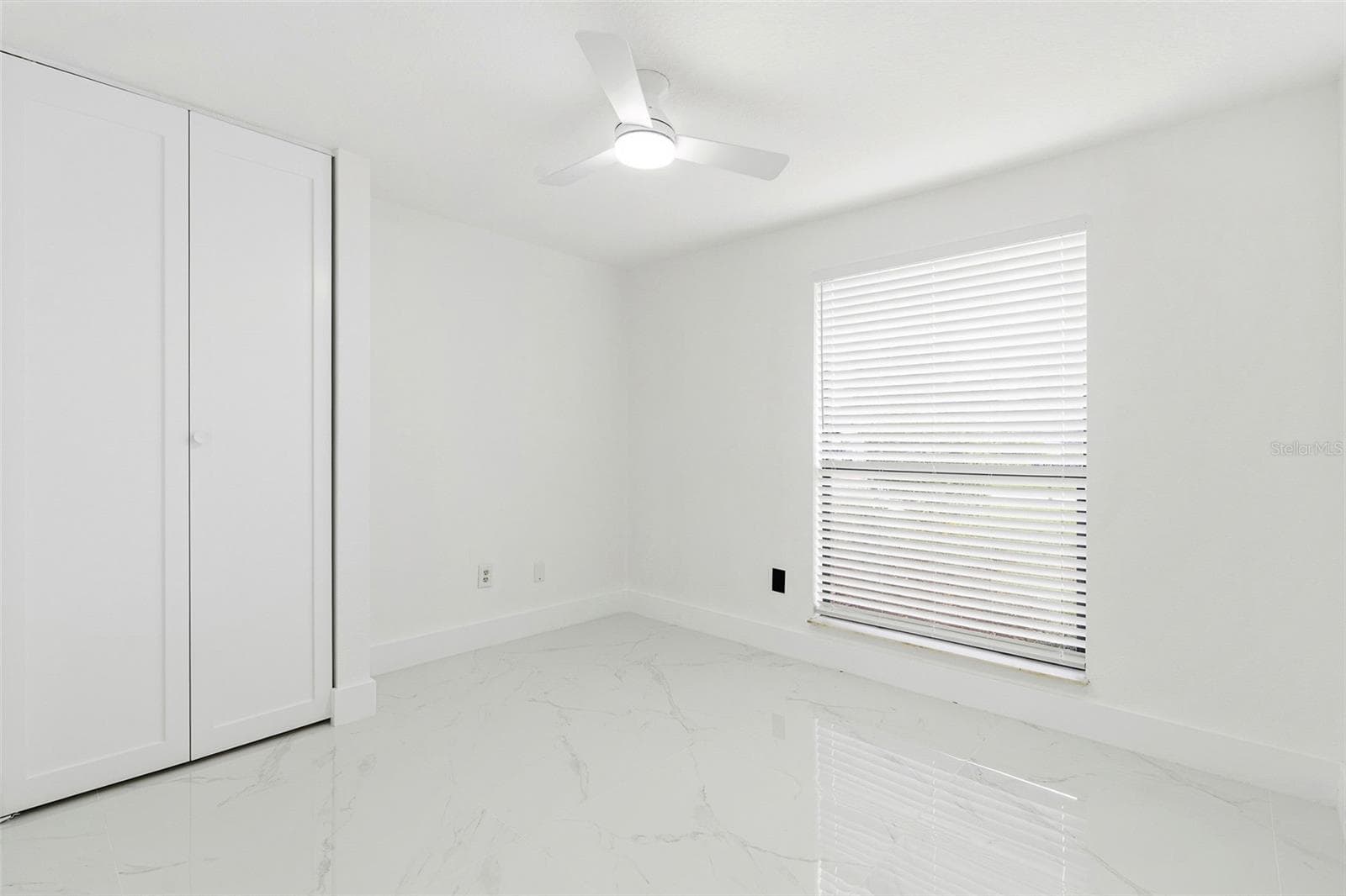 Single Family Residence at 5308 BLACK PINE DR, TAMPA, photo 17 of 28