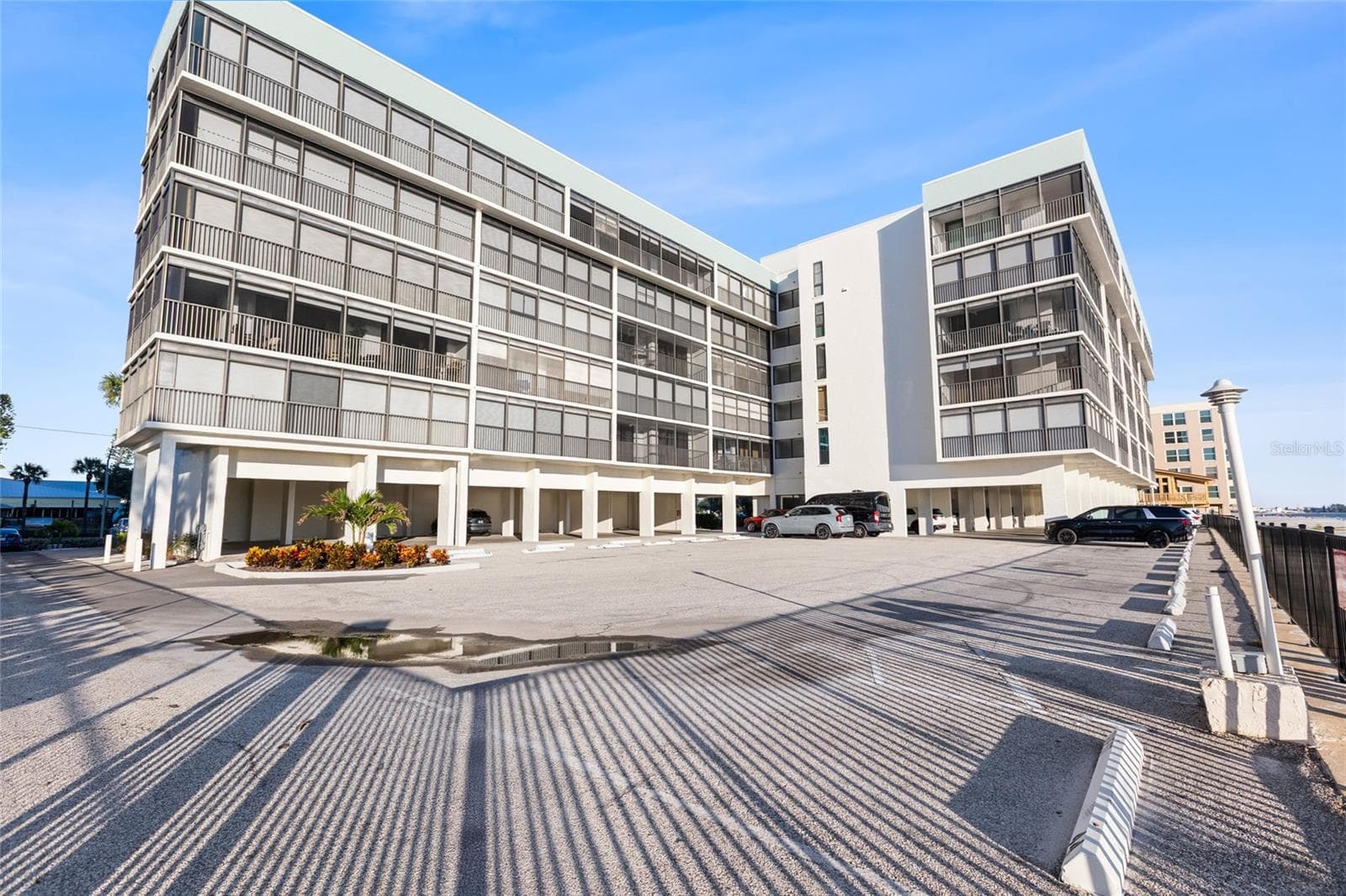Surf Side South - 14900 GULF BLVD #204, MADEIRA BEACH