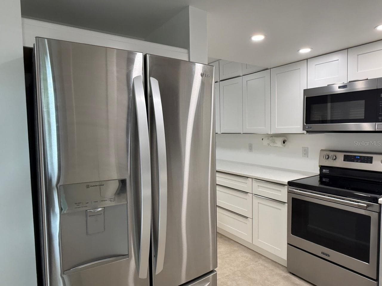 UPDATED to PERFECTION - 215 VALENCIA BLVD #107, BELLEAIR BLUFFS