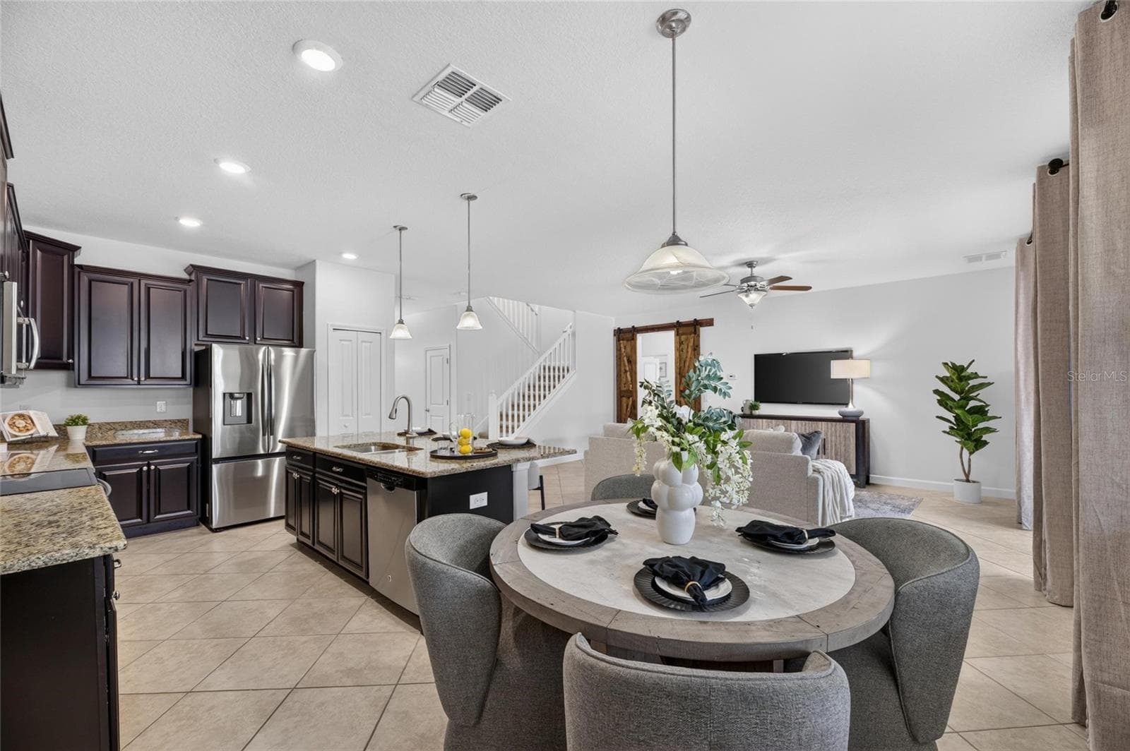 Single Family Residence at 11010 PURPLE MARTIN BLVD, RIVERVIEW, photo 24 of 98