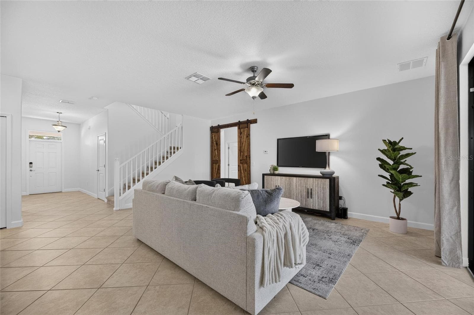 Single Family Residence at 11010 PURPLE MARTIN BLVD, RIVERVIEW, photo 26 of 98