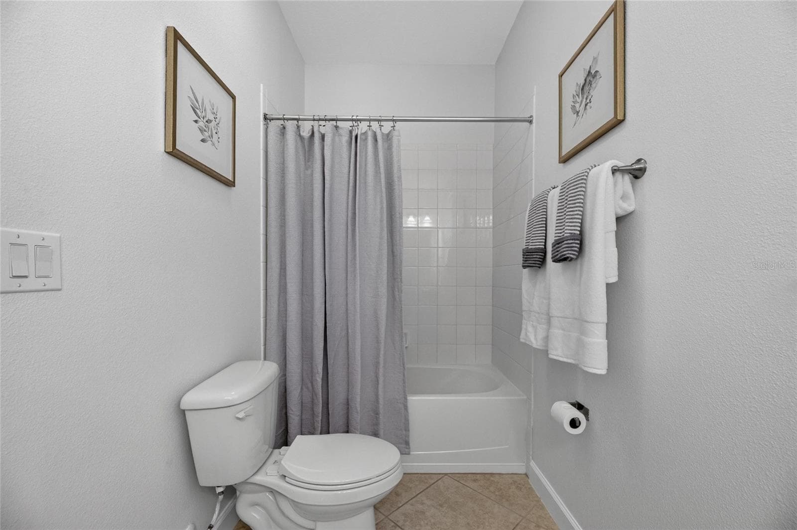 Single Family Residence at 11010 PURPLE MARTIN BLVD, RIVERVIEW, photo 34 of 98