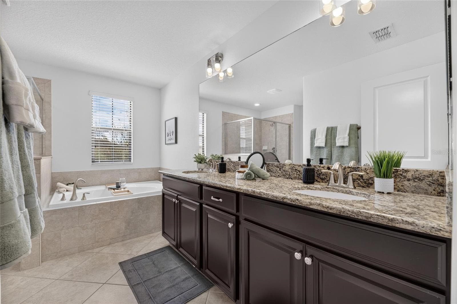 Single Family Residence at 11010 PURPLE MARTIN BLVD, RIVERVIEW, photo 63 of 98