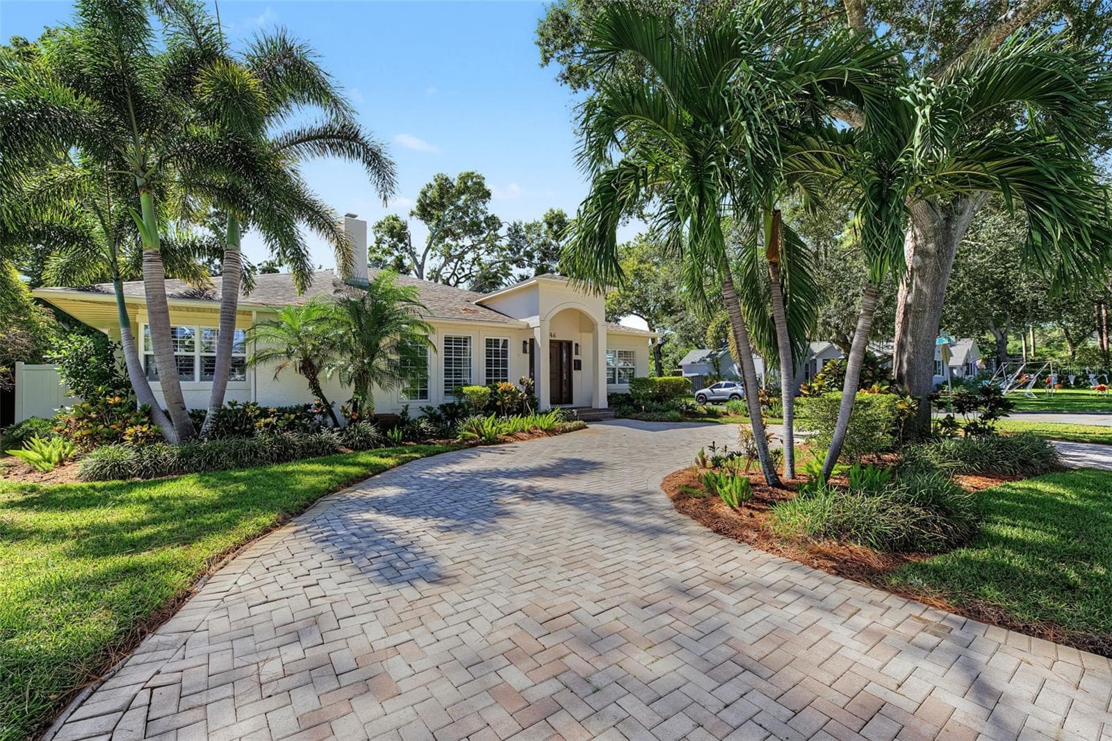 Single Family Residence at 146 33RD AVE N, ST PETERSBURG, photo 4 of 37