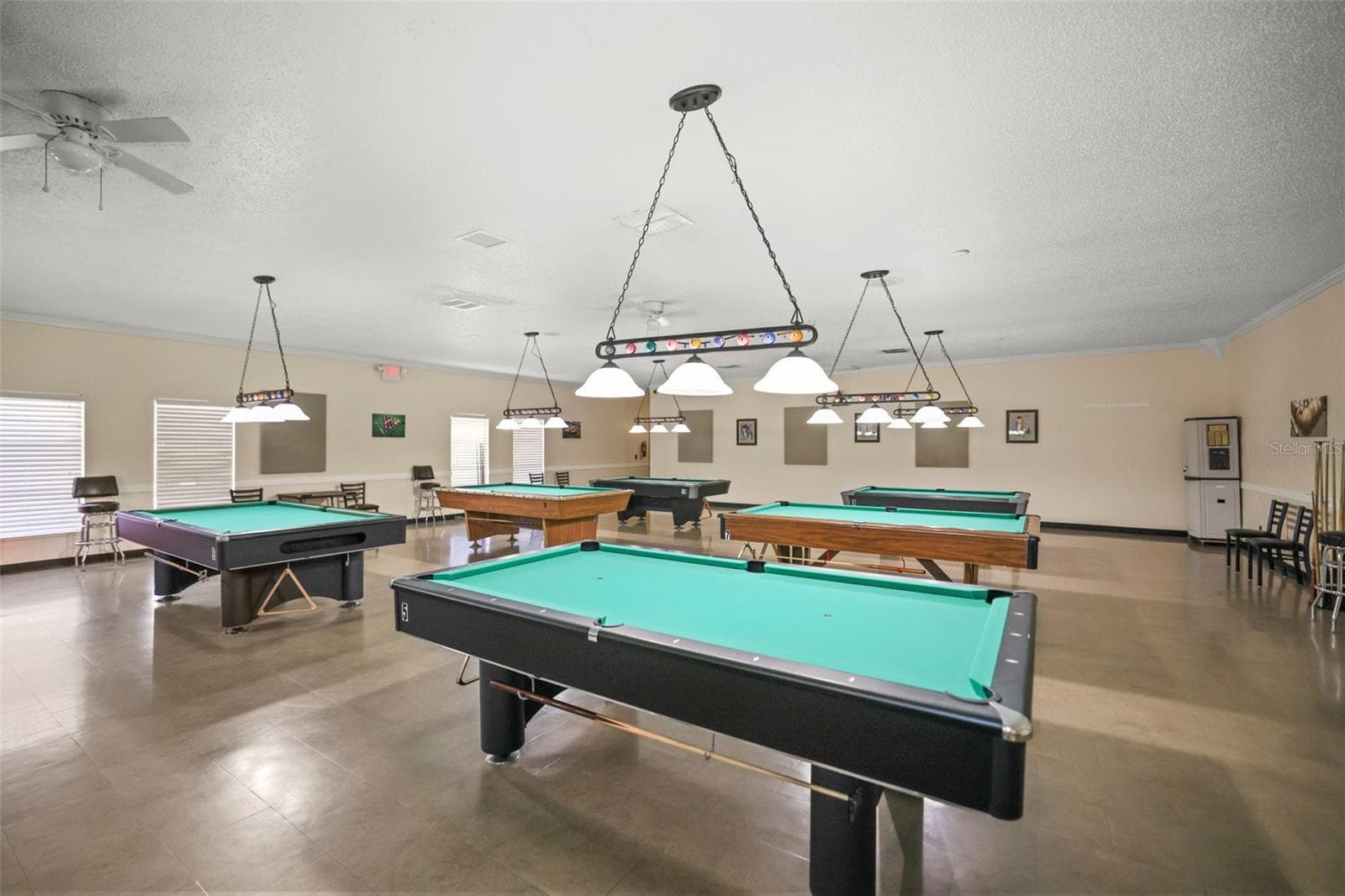 Condominium at 2000 WORLD PARKWAY BLVD #2, CLEARWATER, photo 33 of 36