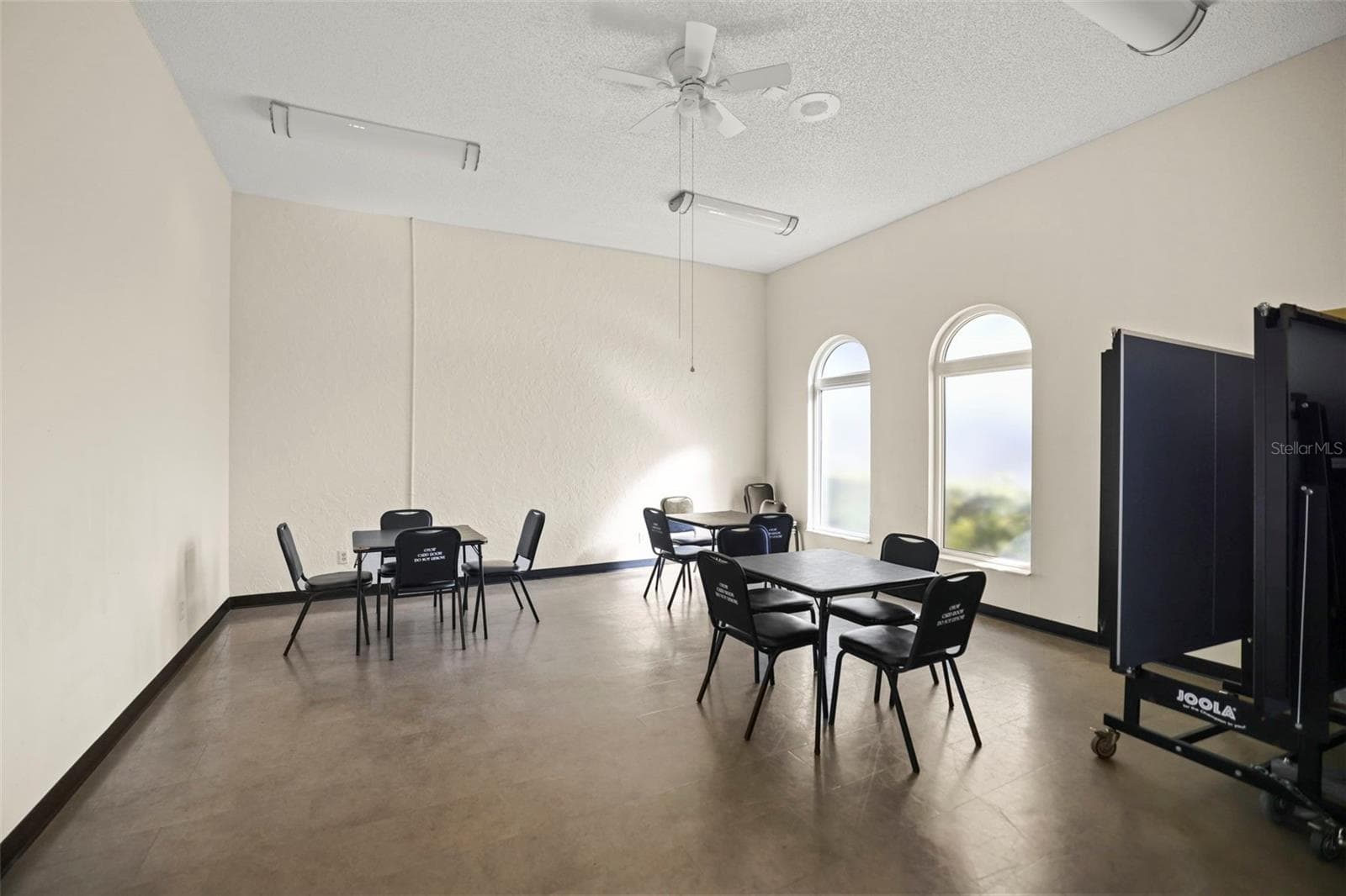 Condominium at 2000 WORLD PARKWAY BLVD #2, CLEARWATER, photo 34 of 36