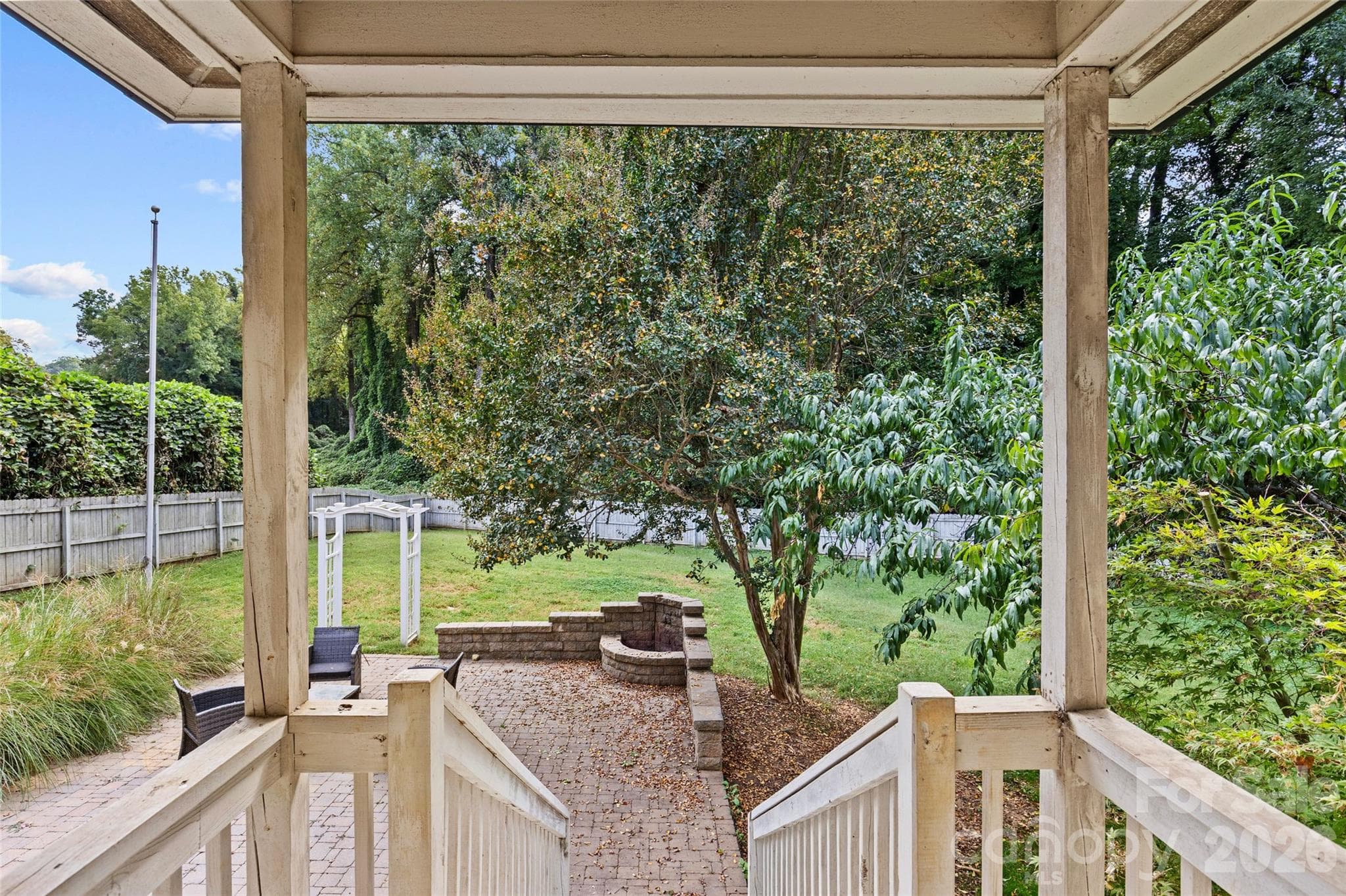 Single Family Residence at 2538 Arnold Drive E, Charlotte, photo 31 of 37