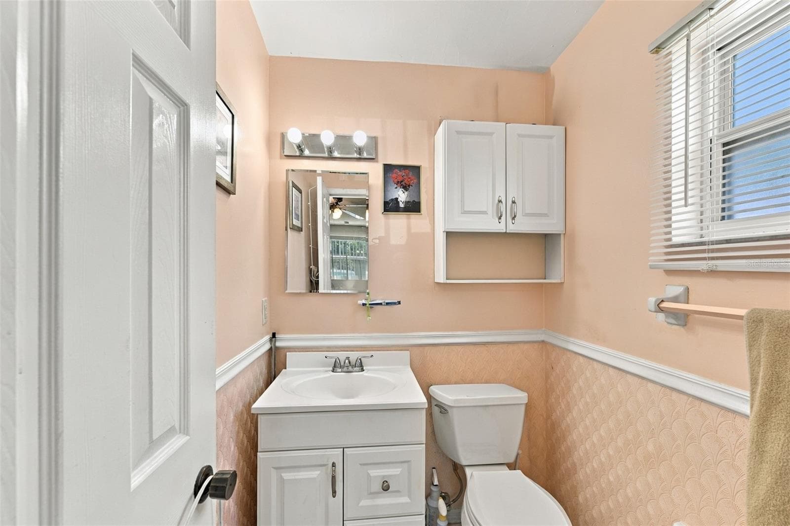 Primary bathroom 2 - 431 74TH AVE N, ST PETERSBURG