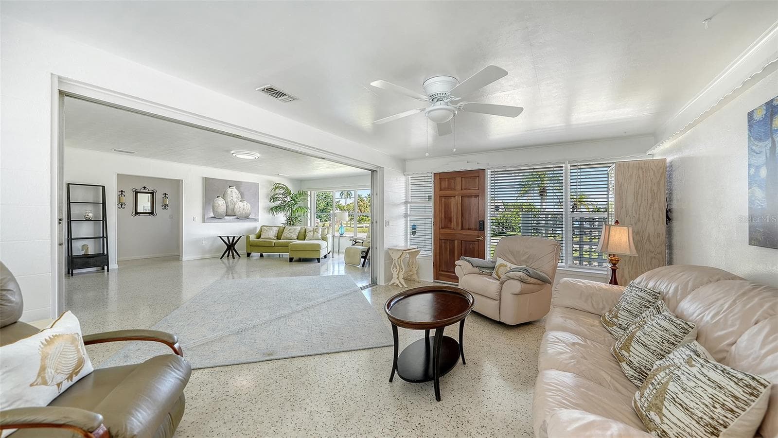 Florida room and Living room Apt A - 7406 MARINA DR #A and B, HOLMES BEACH
