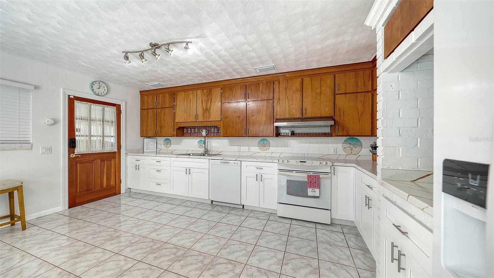 Kitchen Apt A - 7406 MARINA DR #A and B, HOLMES BEACH