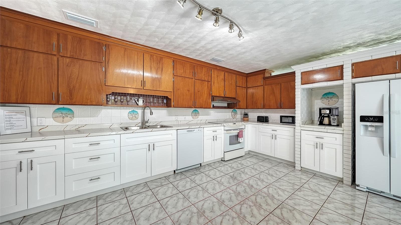 Kitchen Apt A - 7406 MARINA DR #A and B, HOLMES BEACH