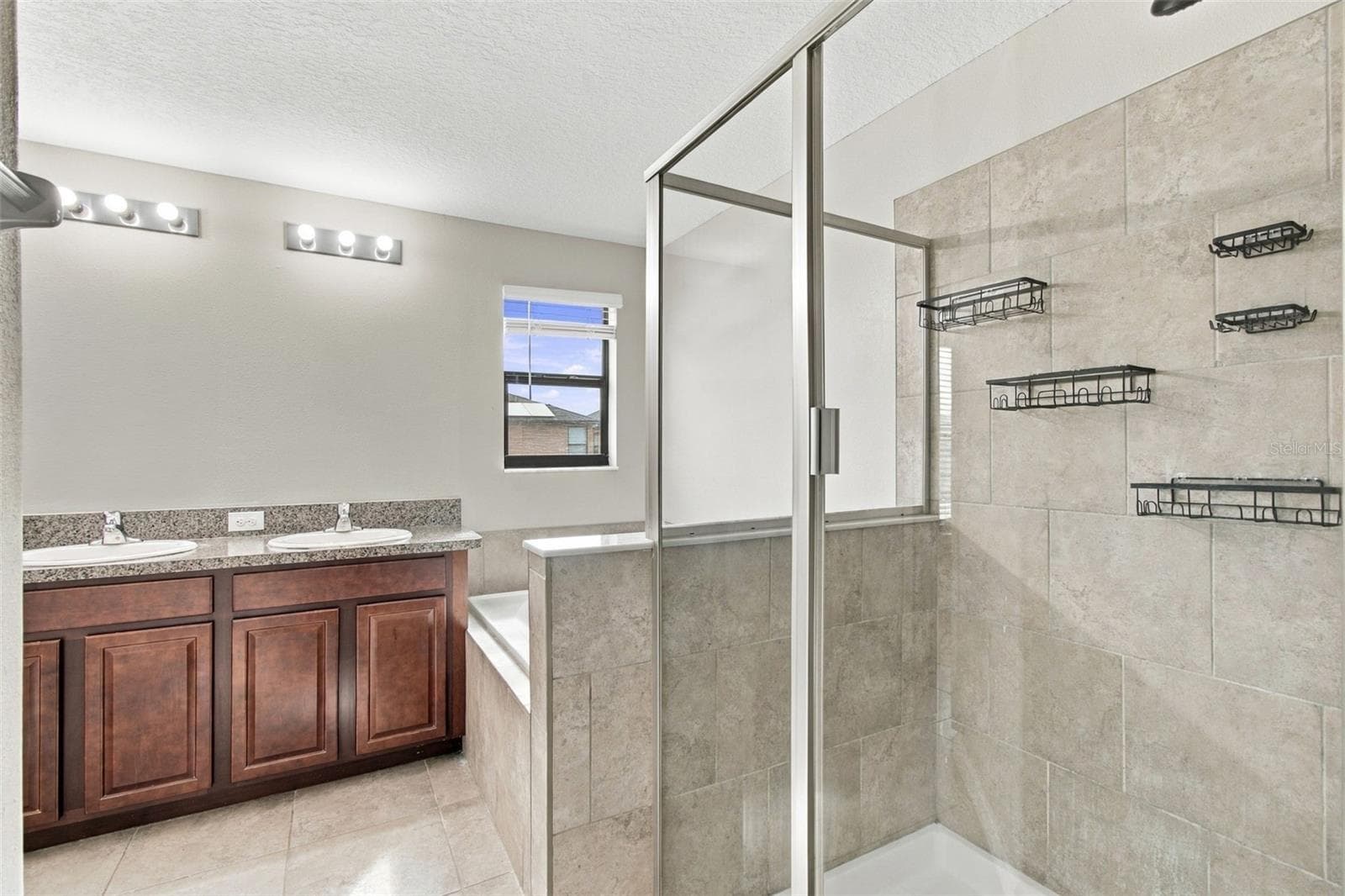 Single Family Residence at 4110 CAT MINT ST, TAMPA, photo 31 of 43