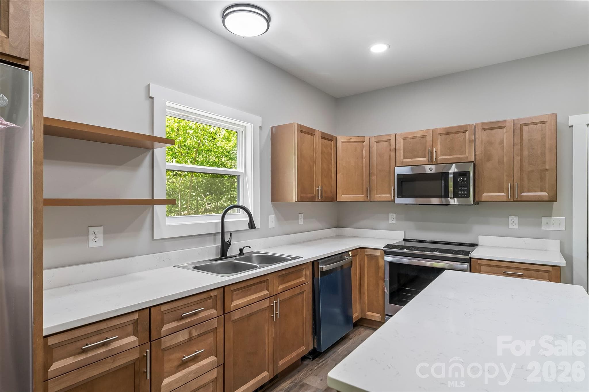 Single Family Residence at 511 Blue Ridge Drive N, Marion, photo 28 of 87
