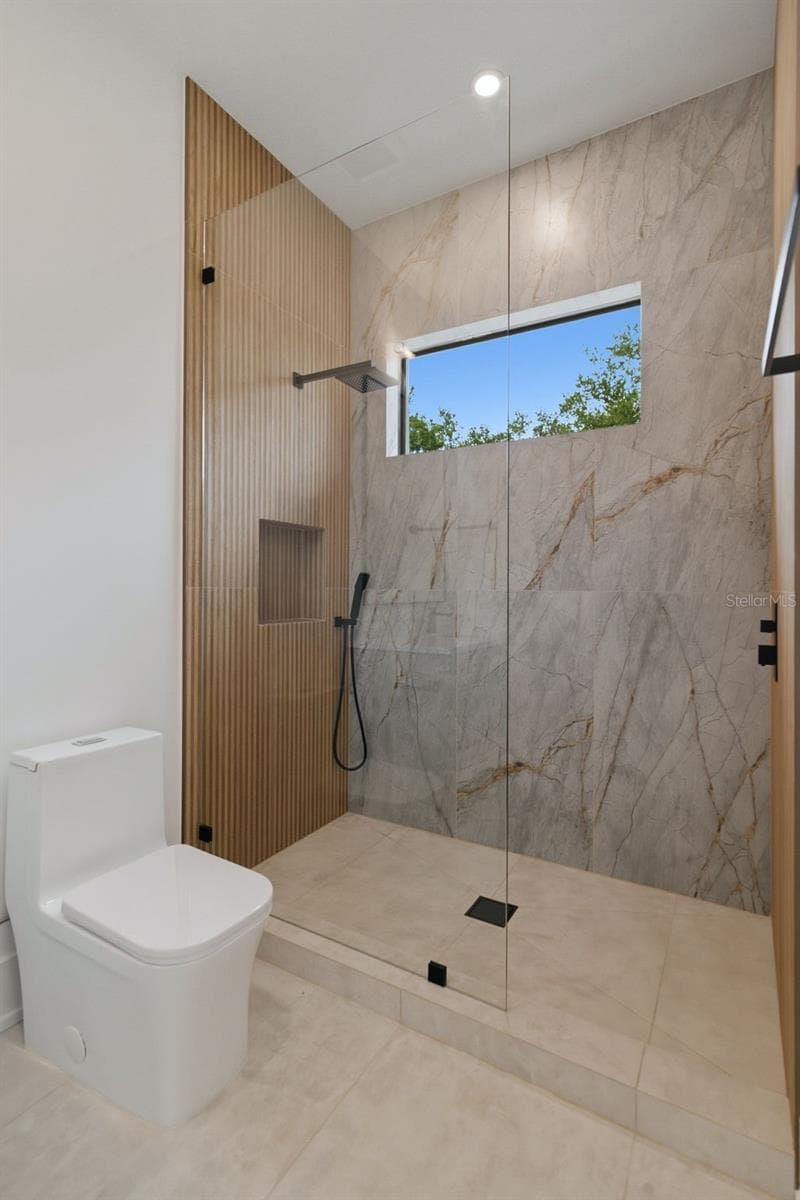 Single Family Residence at 1870 JASMINE DR, SARASOTA, photo 82 of 120