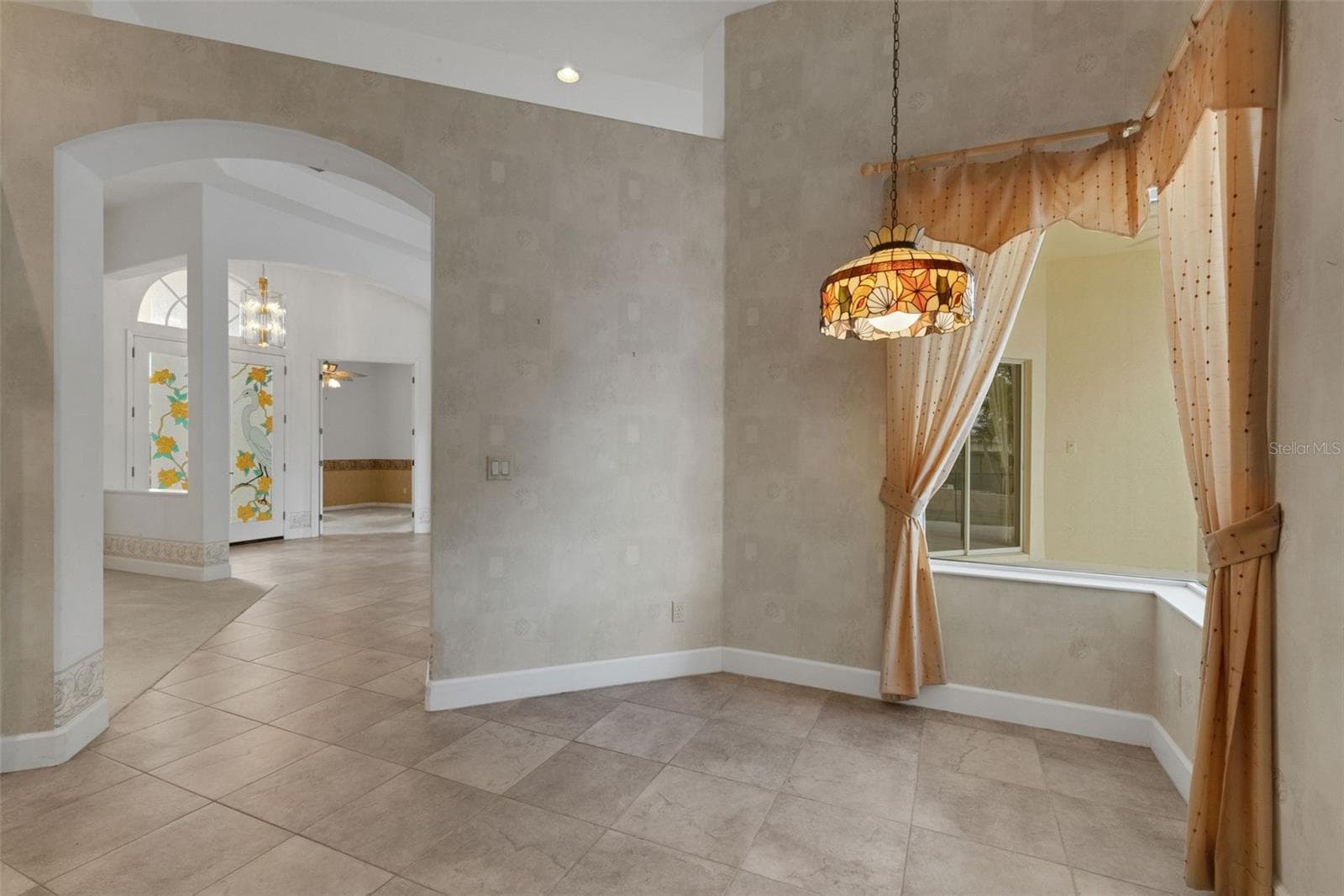 breakfast nook - 8339 BARTON FARMS BLVD, SARASOTA