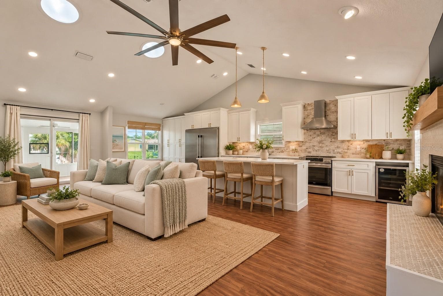 Envision what could be... AI PHOTO - 762 PINE SHORES CIR, NEW SMYRNA BEACH