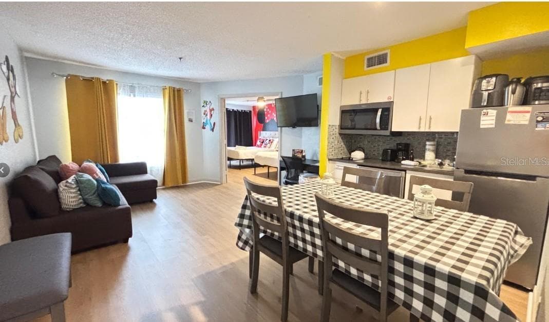 Condo - Hotel at 3100 PARKWAY BLVD #730, KISSIMMEE, photo 6 of 22