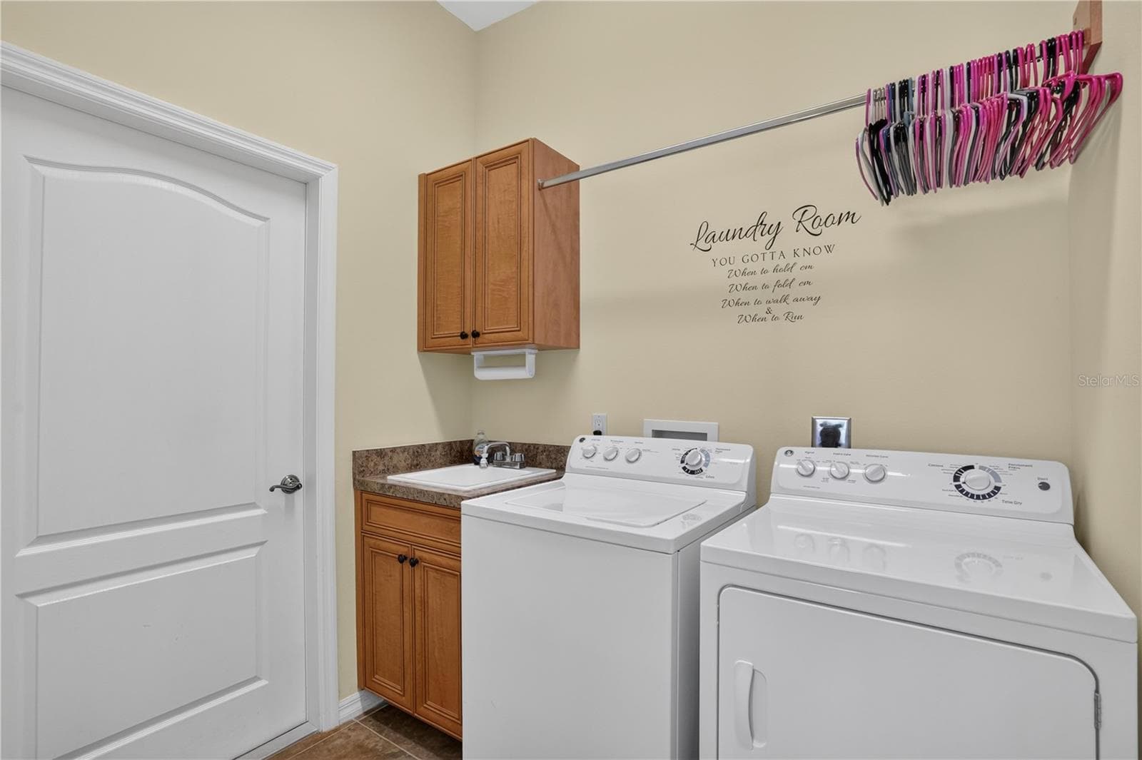 Condominium at 1848 LANCASHIRE DR #1848, VENICE, photo 46 of 56