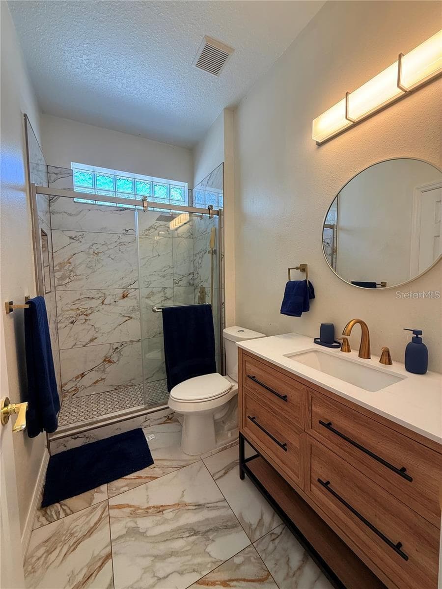 Single Family Residence at 2213 WYNDHAM PALMS WAY, KISSIMMEE, photo 6 of 9