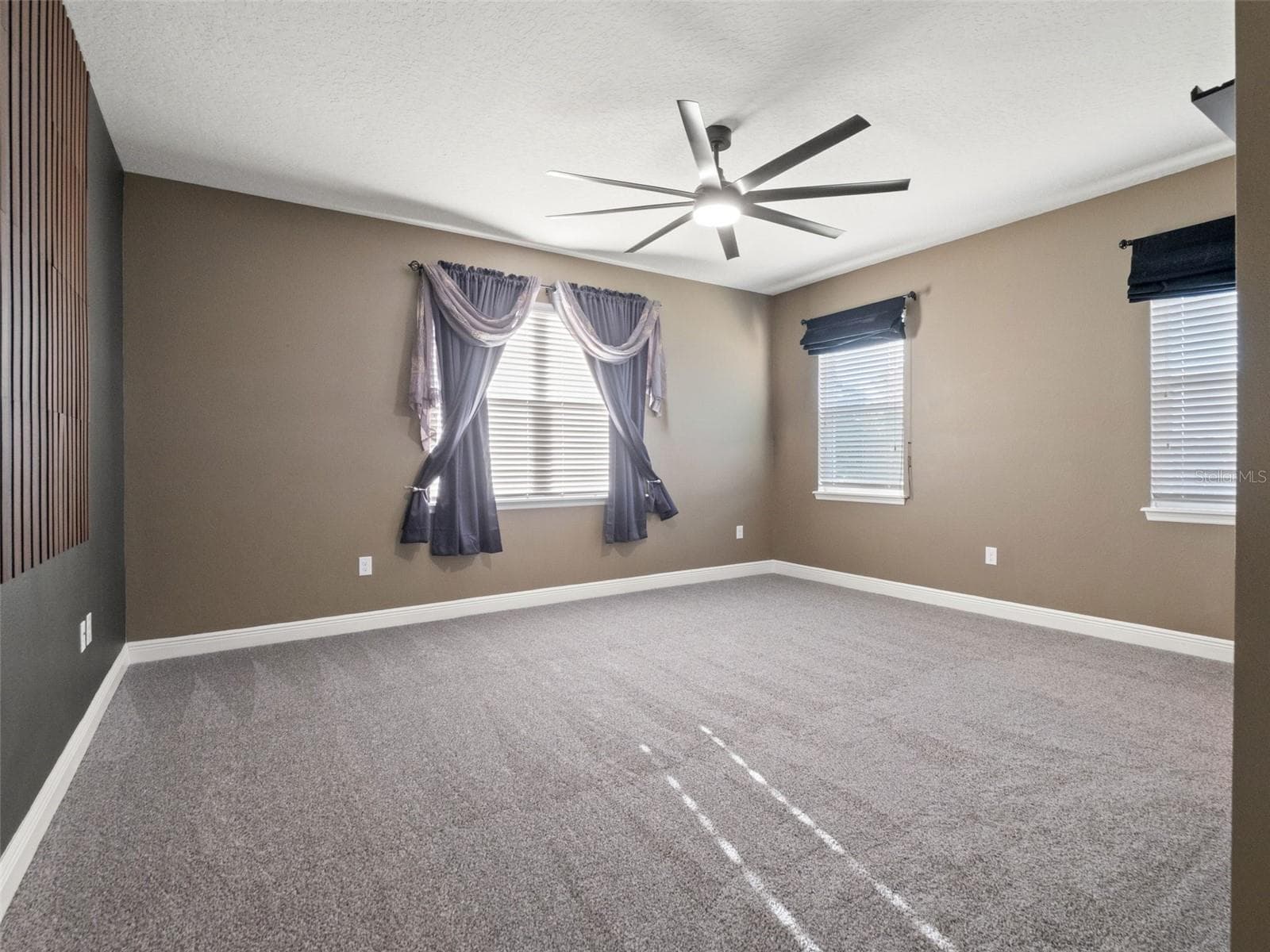 Single Family Residence at 1792 BELLA LAGO DR, CLERMONT, photo 40 of 63