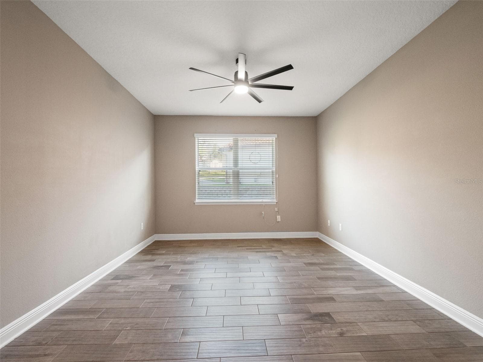 Single Family Residence at 1792 BELLA LAGO DR, CLERMONT, photo 21 of 63
