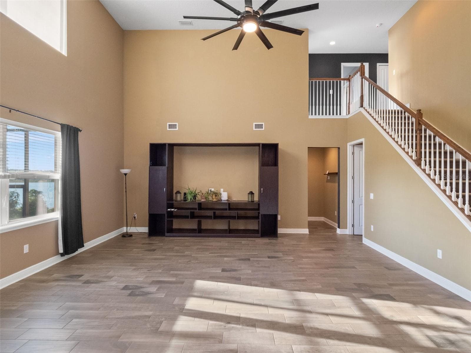 Single Family Residence at 1792 BELLA LAGO DR, CLERMONT, photo 17 of 63