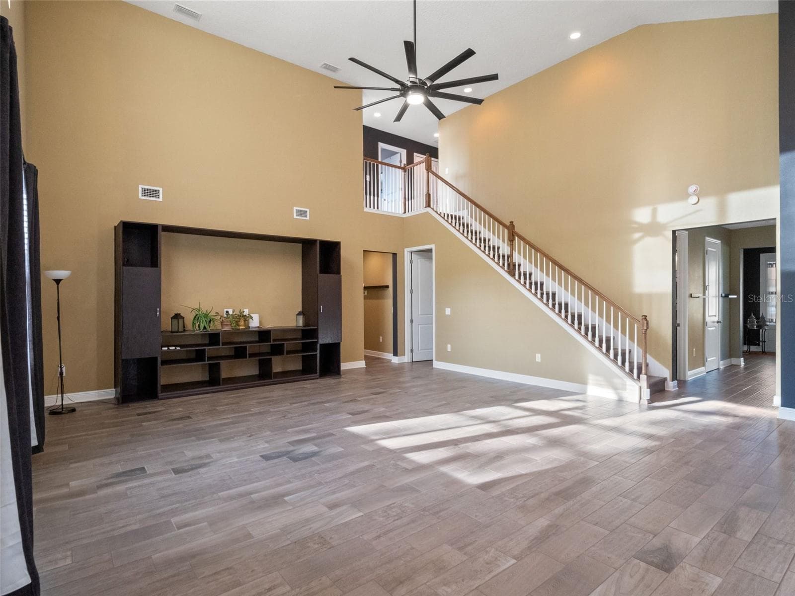 Single Family Residence at 1792 BELLA LAGO DR, CLERMONT, photo 14 of 63
